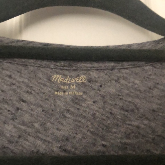 Madewell Medium Gray V neck Short Sleeve Tee Shirt with Pocket - Picture 4 of 5